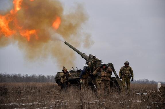    Украинская артиллерия под Артемовском (Бахмутом). Фото: Madeleine Kelly/globallook.com