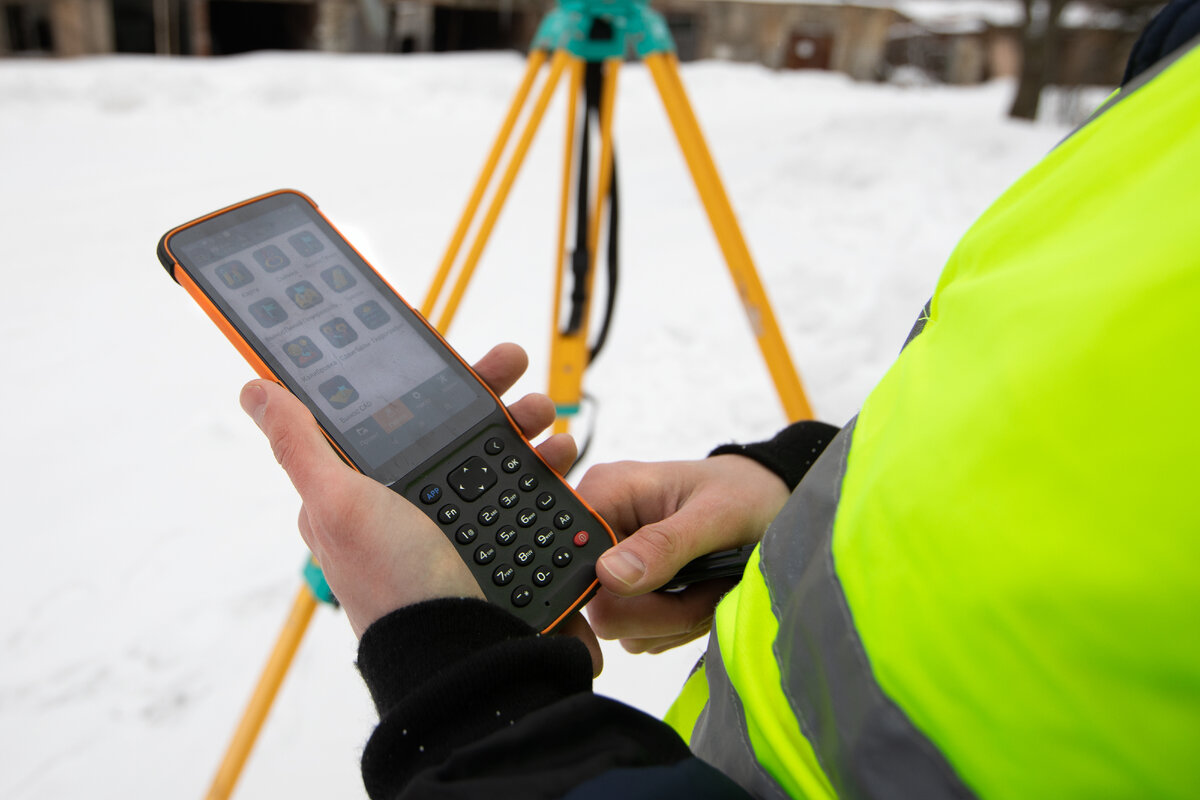 Подключение, настройка и запуск измерений на ГНСС-приемнике