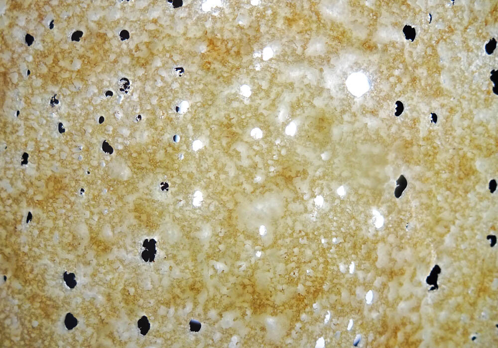 Тоненький и дырявый