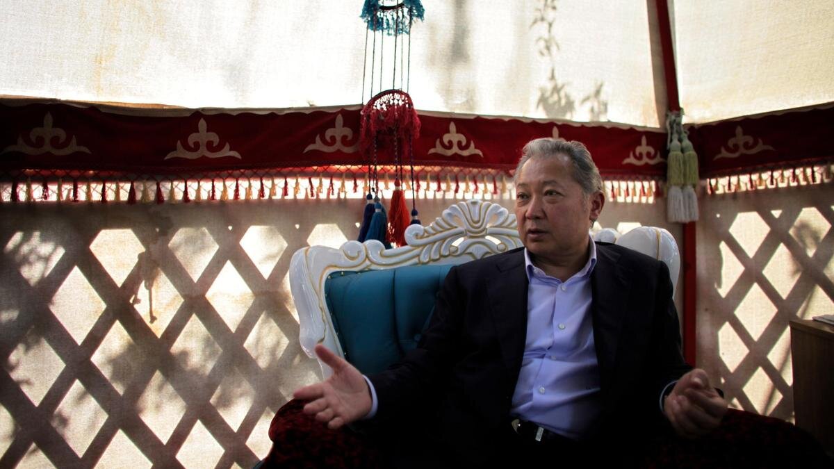    Курманбек Бакиев:Ed Ou / Getty Images