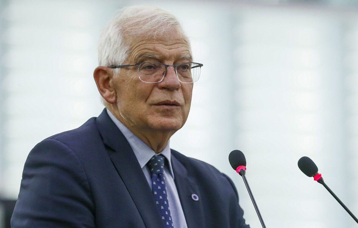    Глава дипломатии ЕС Жозеп Боррель  EPA-EFE/JULIEN WARNAND/POOL