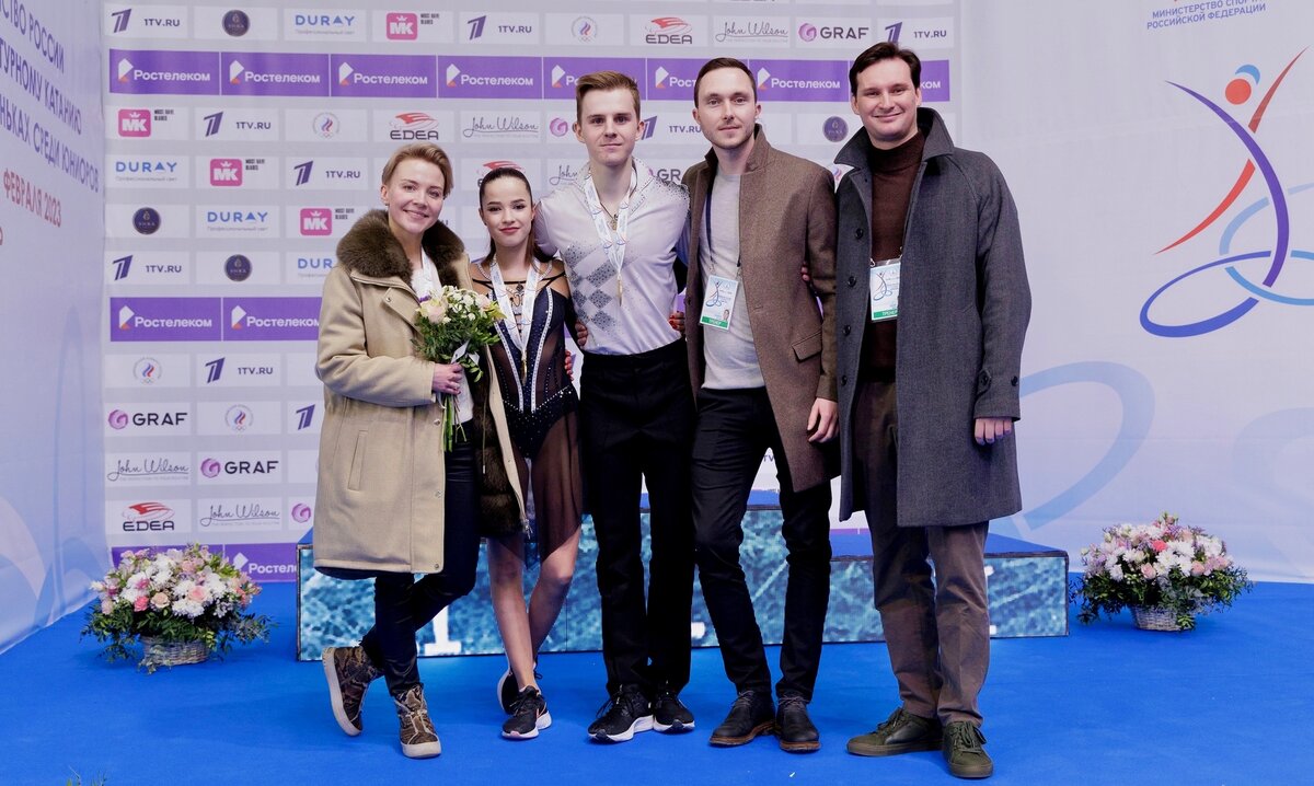     Слева направо: Екатерина Рублёва, Анна Щербакова, Егор Гончаров, Сергей Плишкин и Иван Шефер