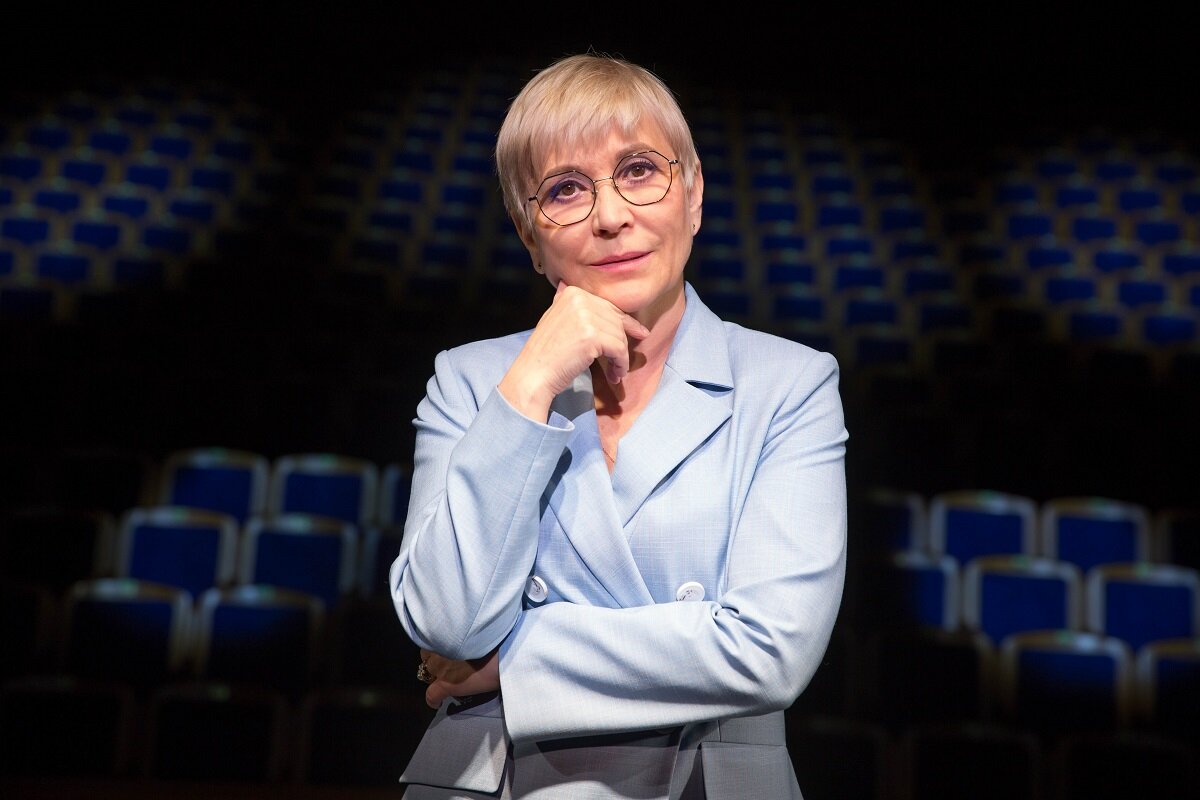    Директор Сургутского театра рассказала о том, где и почему сургутяне ищут позитив