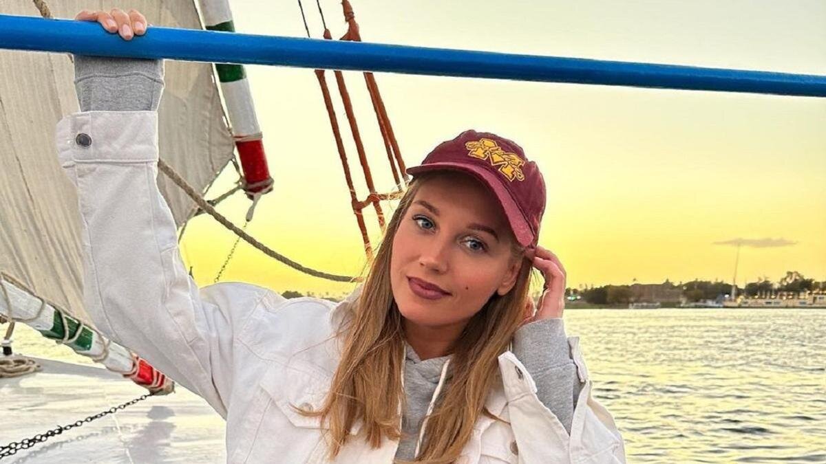    Кристина Асмус:instagram.com/asmuskristina