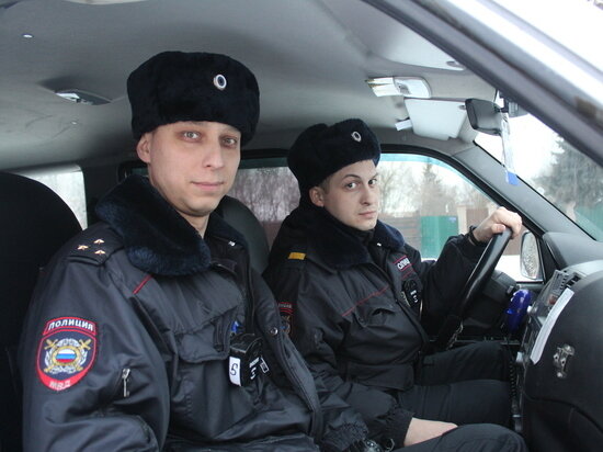     Максим Аникеев (слева). фото из личного архива