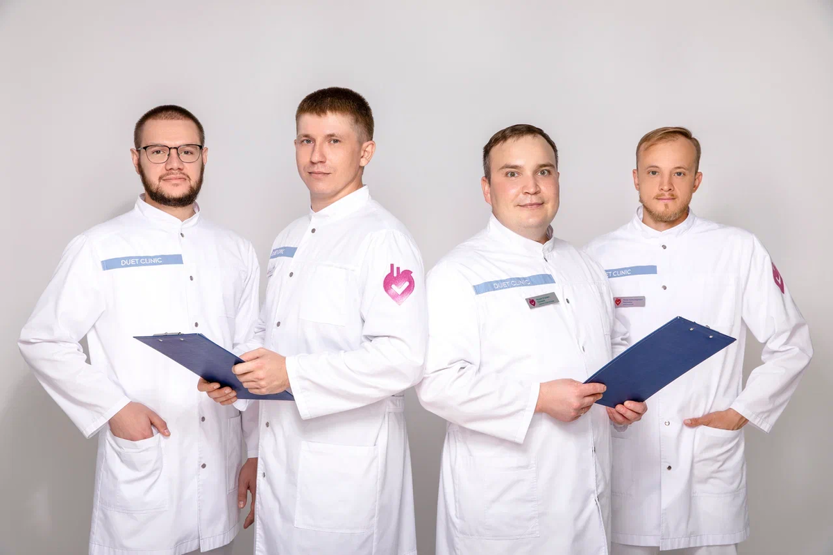 Специалисты-флебологи DUET CLINIC. Слева направо: Осипов Дмитрий Евгеньевич, Мишуров Константин Александрович, Шаламов Михаил Егорович, Разумахин Роман Александрович