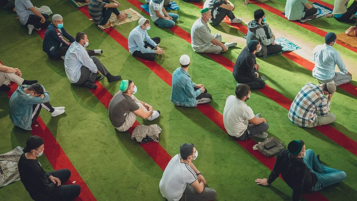     Айнур Биргалин рассказал Mkset подробности о медресе в уфимской мечети, в котором ученики якобы подвергались истязаниям и содержались в нечеловеческих условиях.