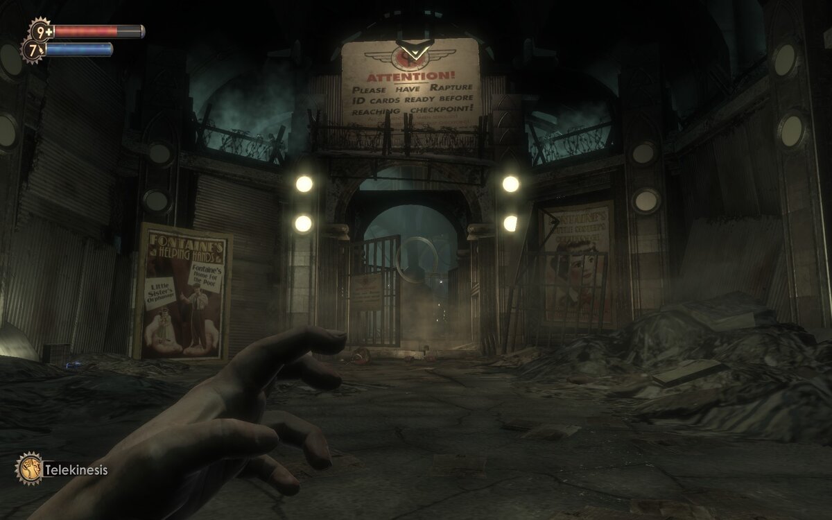 В русской версии BioShock город почему-то окрестили «Восторгом», хотя слово «Rapture» по смыслу ближе к «вознесению». От чудовищного перевода я отрекаюсь, и, за неимением лучших альтернатив, в тексте буду называть город его оригинальным англоязычным именем.