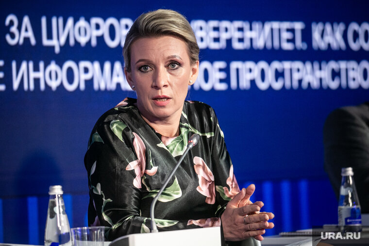    Украина при Зеленском будет называться по-американски