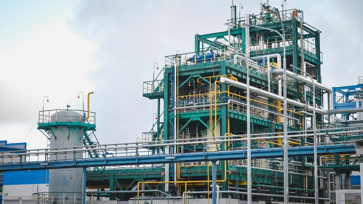     Несмотря на множество налоговых и таможенных льгот юрлица и индивидуальные предприниматели не торопятся становиться резидентами особой экономической зоны.