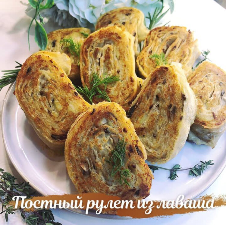 Постный рулет с картошкой и грибами