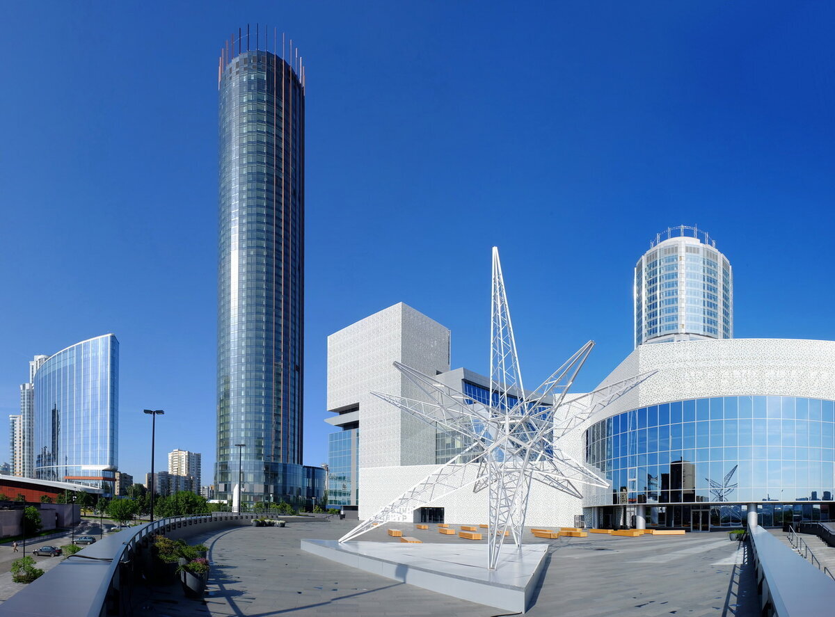 © Владислав Фальшивомонетчик / CC BY 3.0 (Башня «Исеть» в Екатеринбурге – 209 м)