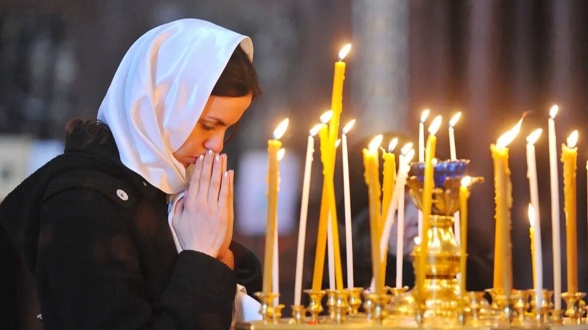 Поминовение усопших необходимо для стабильности их душ в ином мире. Фото: pxhere.com