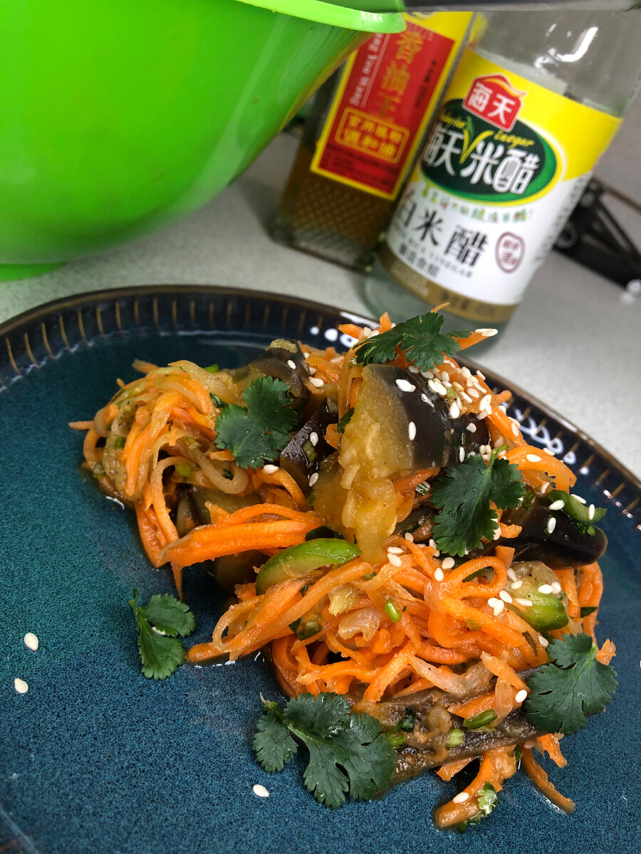 Баклажаны по-корейски с морковью