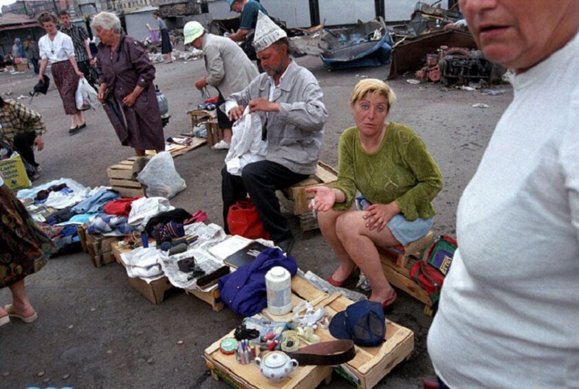 2000 е гг. Рынок 2000 годов. Рынки 2000х. Рынки в России в 2000х. СПБ В девяностых рынки.