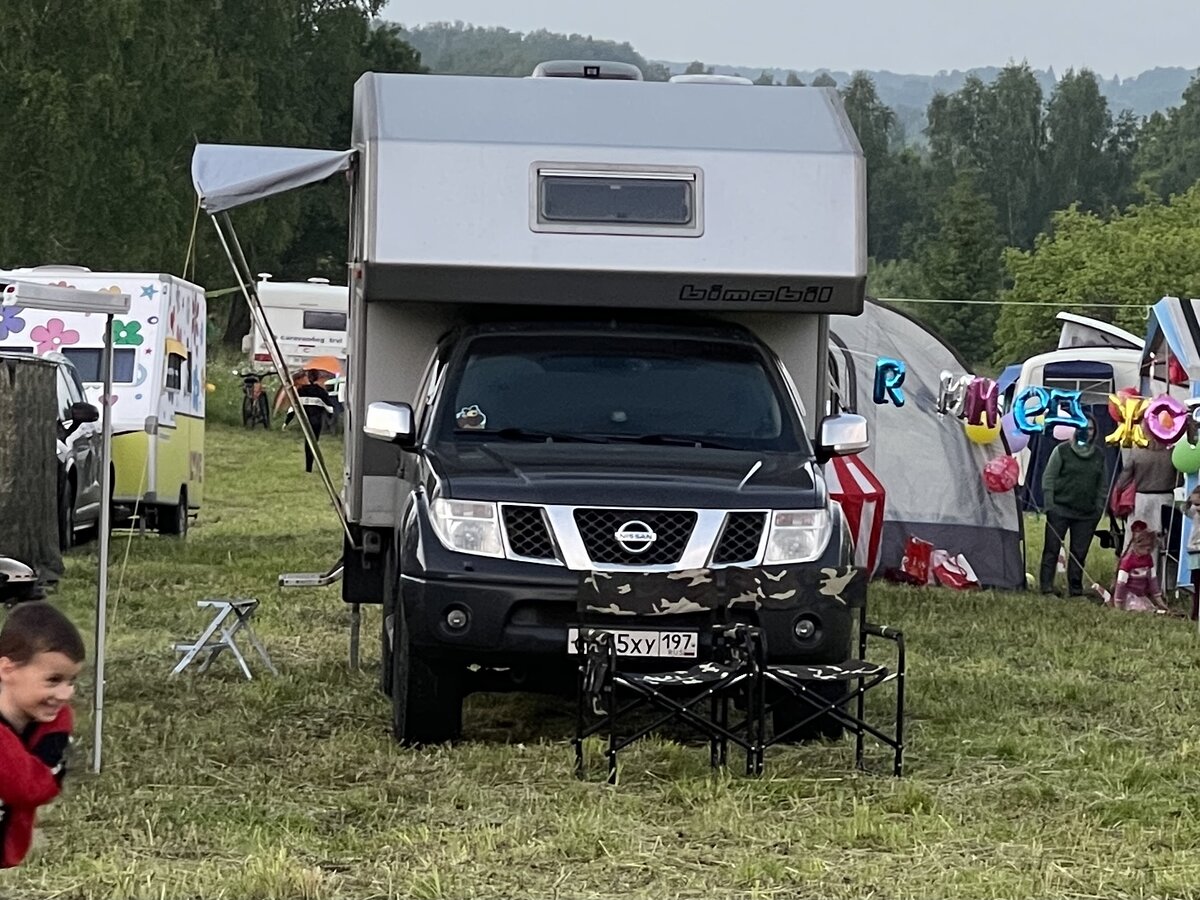 На фестивале "Абунафест 2021". Жилые модули в пикапы становятся все популярнее