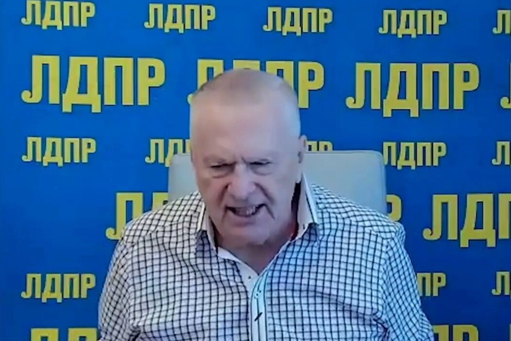 Скрин программы "Итоги недели с Владимиром Жириновским" на радио Комсомольская правда. 