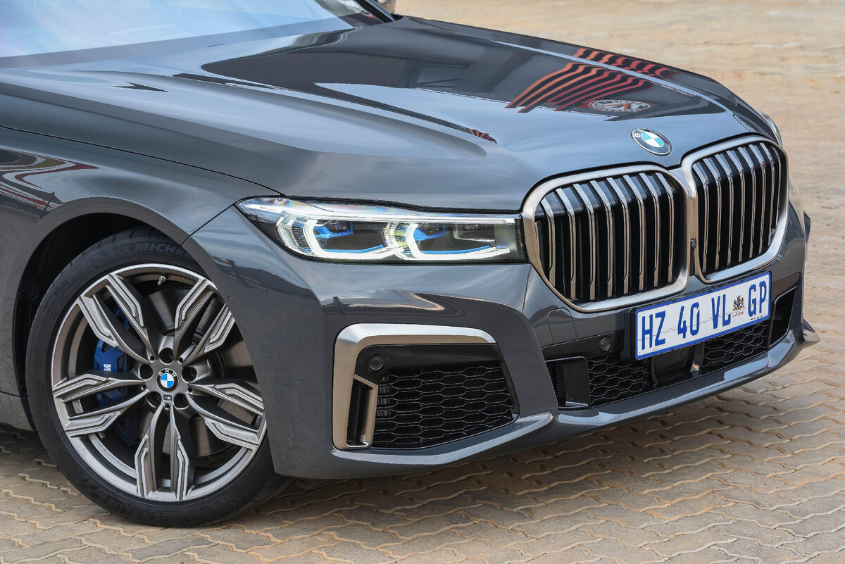 BMW 760li