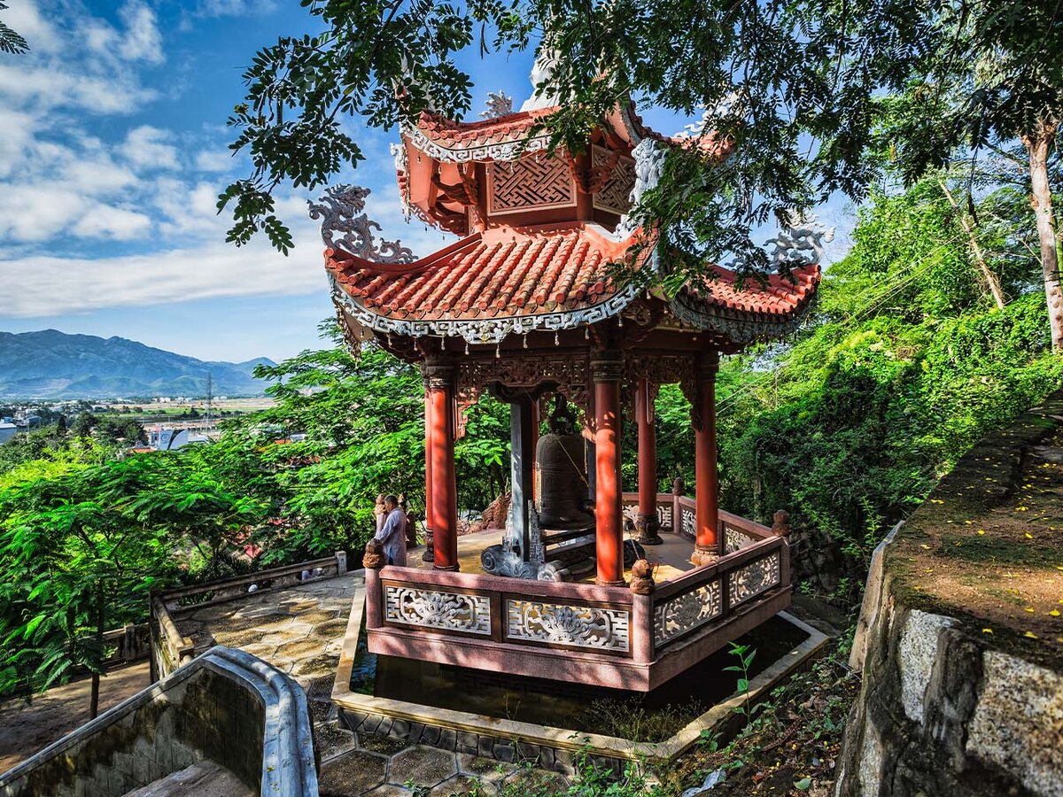 Один из буддийских храмов Вьетнама