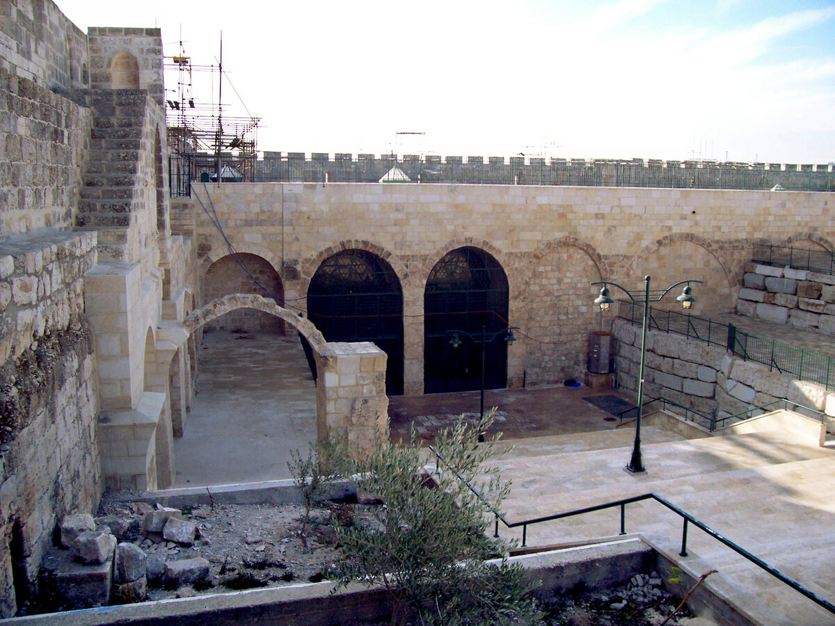 Мечеть Эль-Марвана (источник http://ru.wikipedia.org)