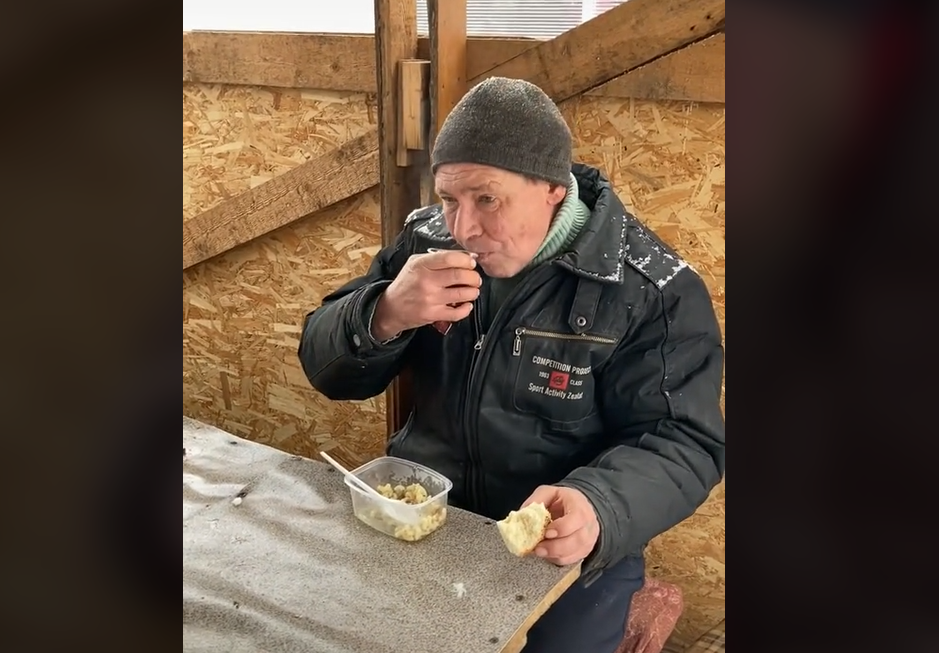 Скрин из клипа в Тик Токе @priyut_izhevsk