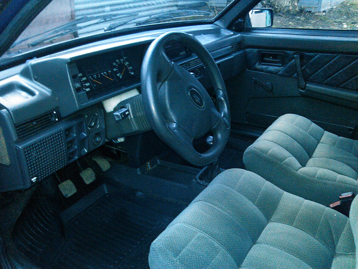 Салон ВАЗ 2109, в котором даже сиденья куда удобнее