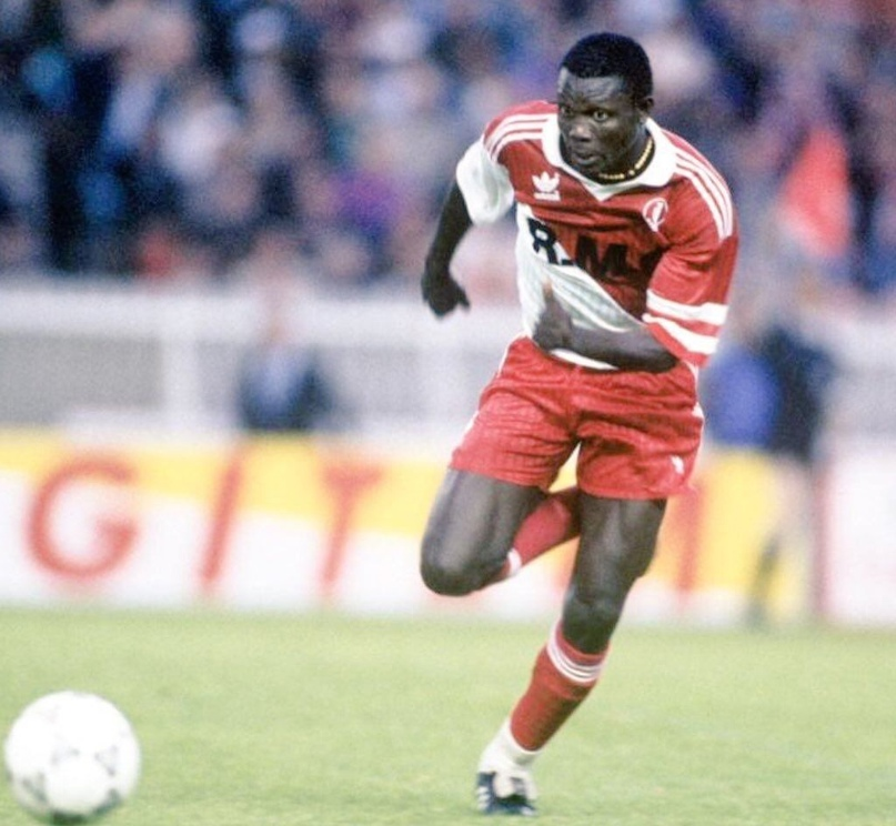 Джордж в составе Монако в 1989 году. Источник: https://vk.com/football.bouillon