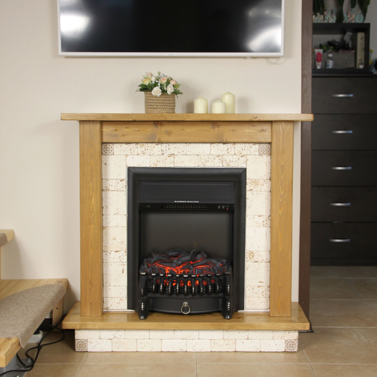 Каминокомплект Wood-lab с электроочагом Real Flame