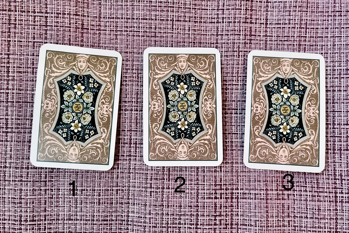 Выбери карту