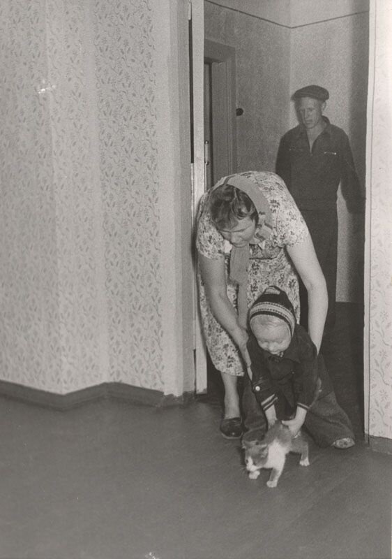 Первые шаги. Неизвестный автор, 1960-е, Владимирская обл., г. Муром, уромский историко-художественный музей.