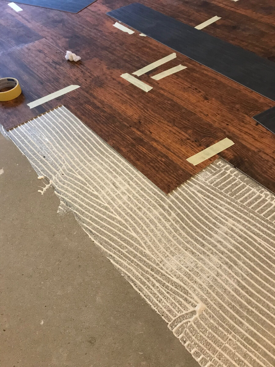 Винил беззамковый на клею