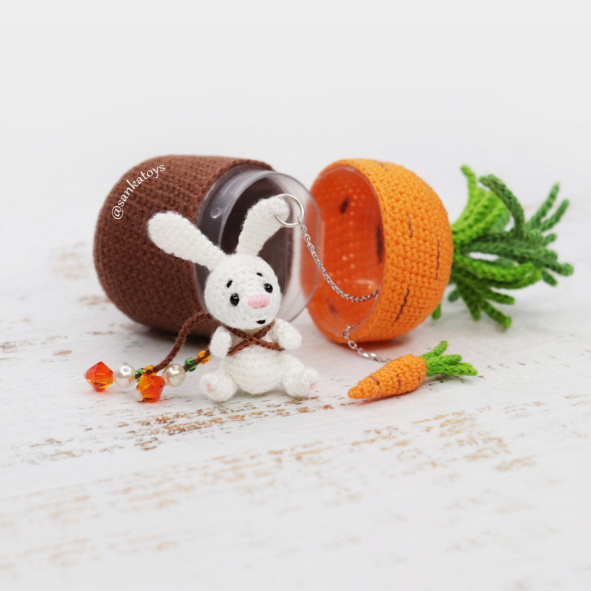 Мк микро. Микро вязаные игрушки. микро зайка. игрушки из микровелюра. игрушки из киндера крючком.