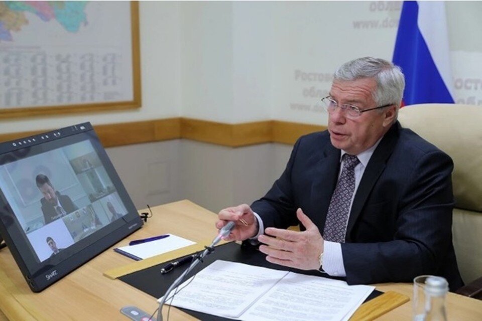     Кроме Василия Голубева в состав совета вошли главы органов власти еще из восьми субъектов. Фото: правительство Ростовской области.