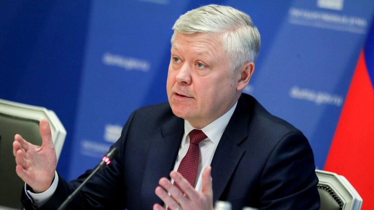   Председатель комиссии Государственной Думы РФ по расследованию фактов вмешательства иностранных государств во внутренние дела России Василий Пискарев во время заседания комиссии© РИА Новости / Пресс-служба Госдумы РФ