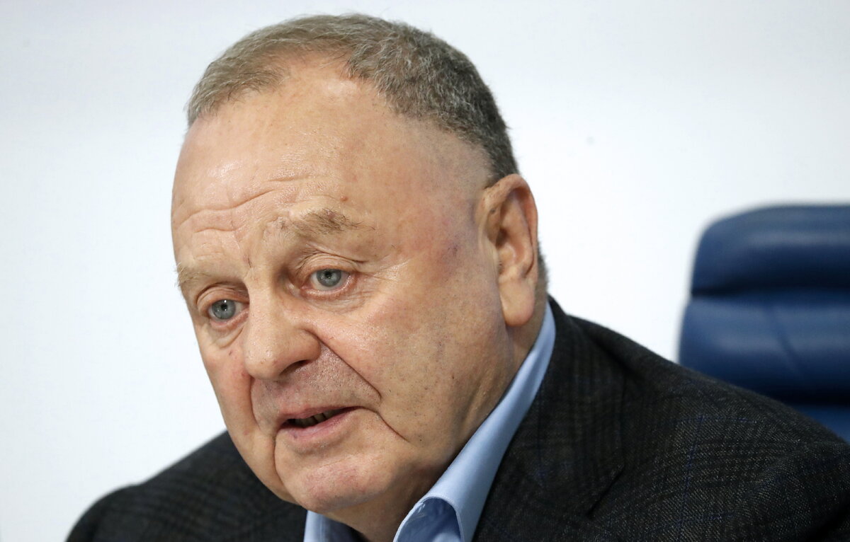    Президент Международной федерации хоккея с мячом и глава Федерации хоккея с мячом России Борис Скрынник   Артем Геодакян/ТАСС