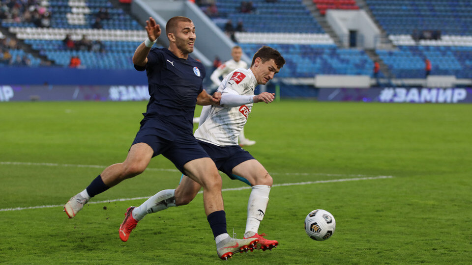 Василий Черов против "Крыльев Советов"