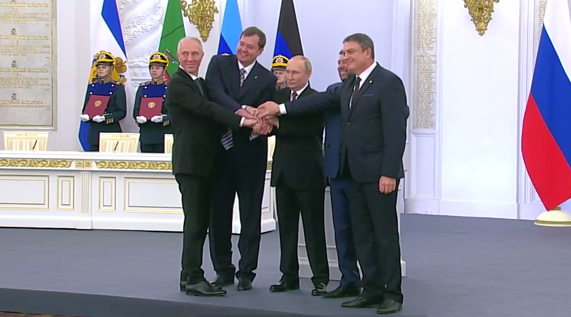 скрин из видео