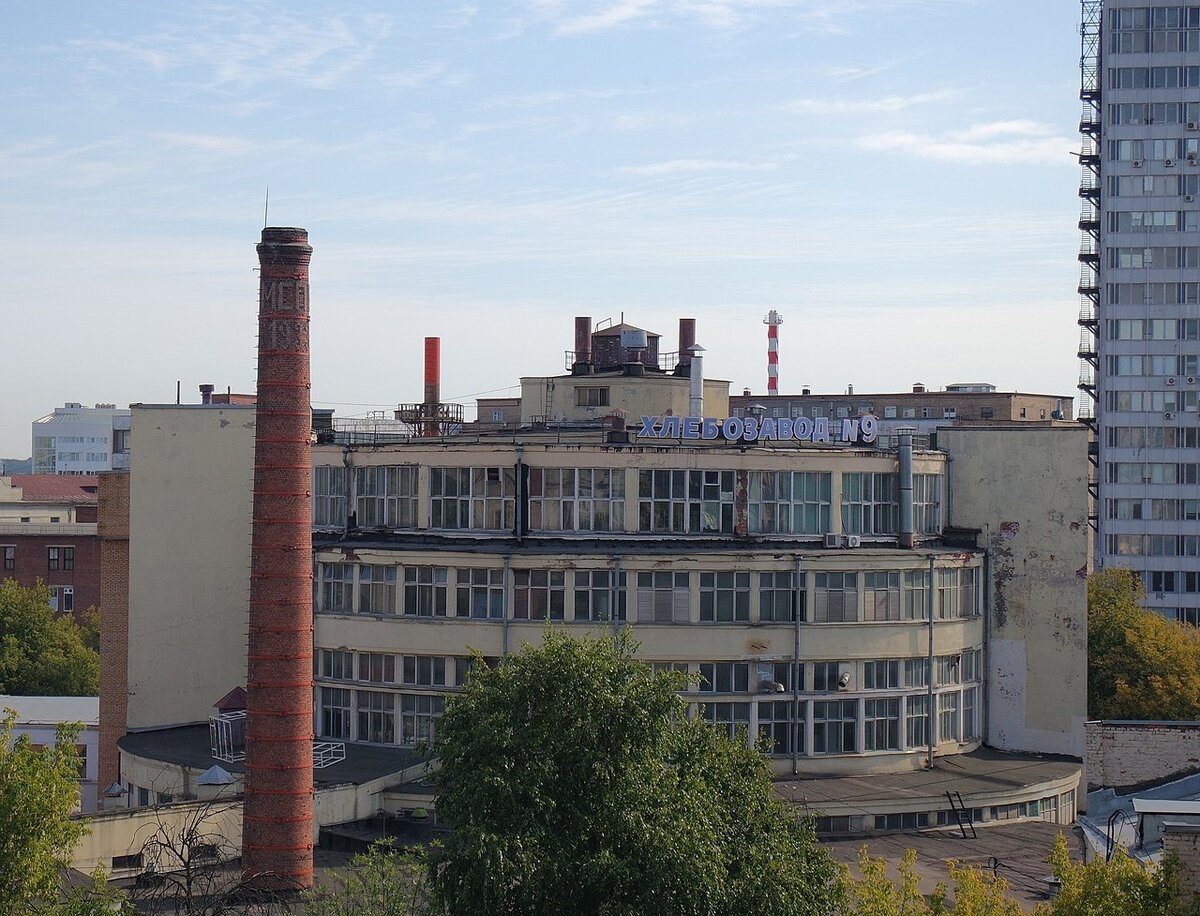 Хлебзавод-автомат №9, построенный в 1934 году.
