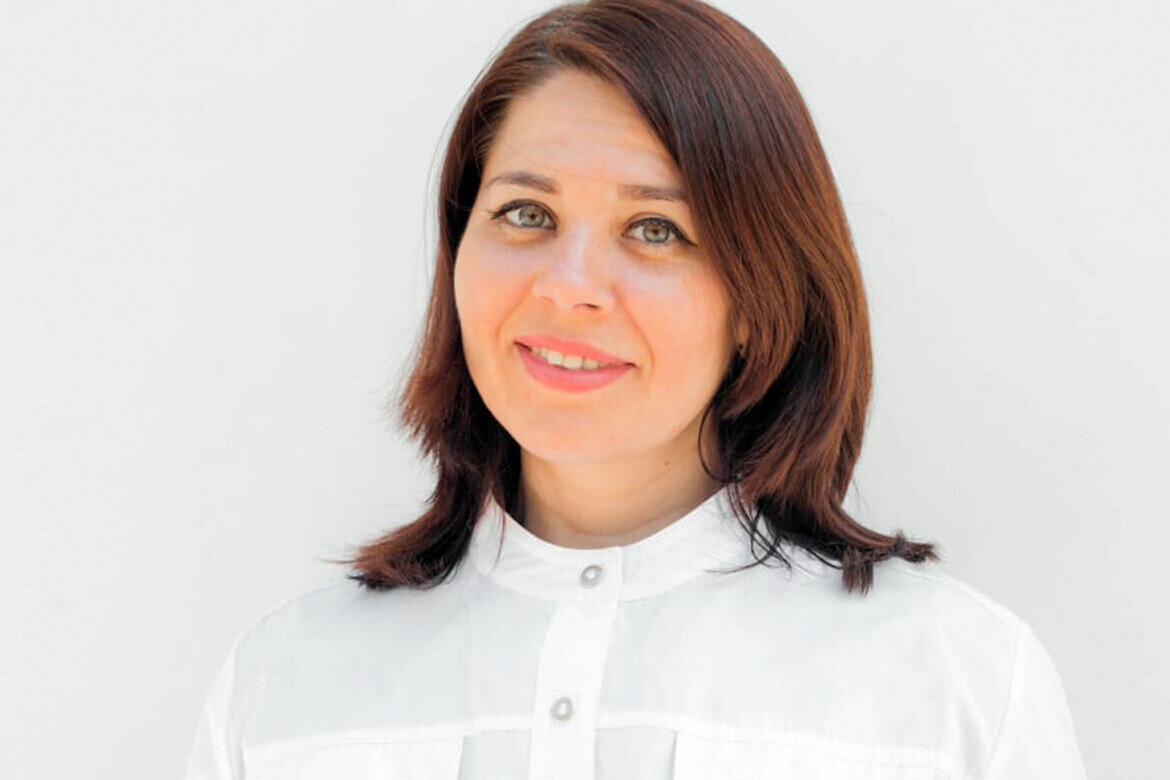 ​Ленара Ханифатуллина: «Раньше считалось нормальным появление близорукости в районе хотя бы 10-14 лет. Сейчас же мы видим детей 5-6 лет с начинающейся близорукостью». Фото: пресс-служба РКОБ