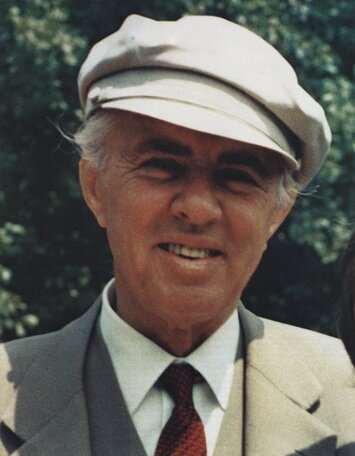 Enver Hoxha - udhëheqësi I Shqipërisë komuniste