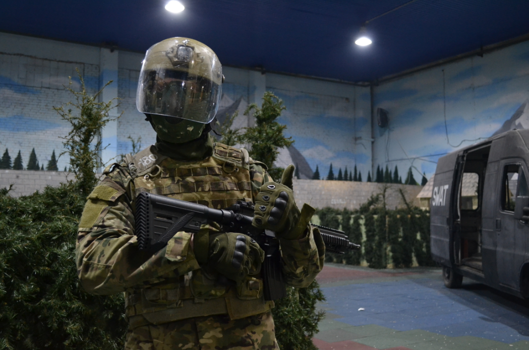 Вы можете закупить экипировку сами или предложить клиентам приезжать со своим снаряжением.