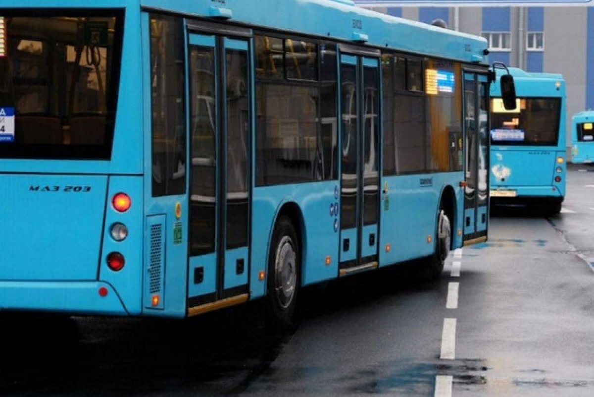    Петербургский автобусный парк №3 «Пассажиравтотранса» празднует 66-летие