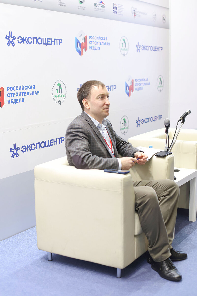 Елохов Александр Евгеньевич, директор Института пассивного дома