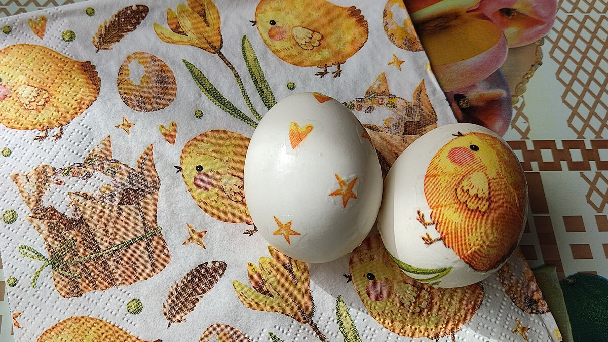Поделки из яиц, яичной скорлупы и бумаги, Анна Малышева – скачать pdf на ЛитРес