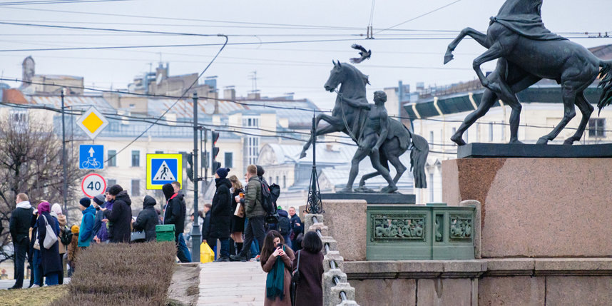    В Петербурге планируют ввести курортный сбор для туристов.Алена Бобрович