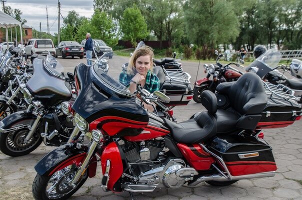 Фото с байкерского пикника — последнее мероприятие, где я участвовала как маркетолог ресторанов