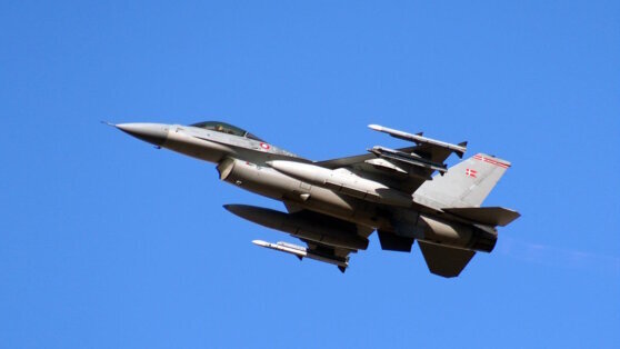    В Дании обсуждают подготовку украинских пилотов для истребителей F-16 Ксения Пудовкина