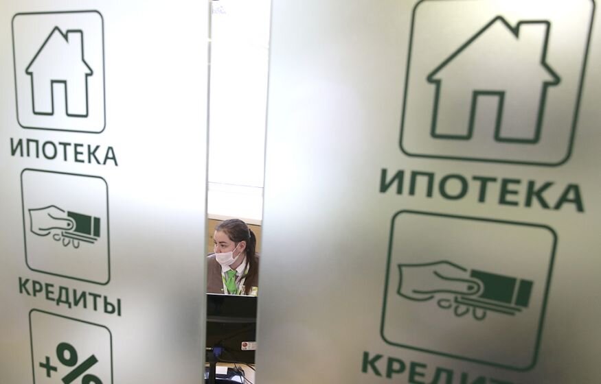    50 банков могут уйти из России