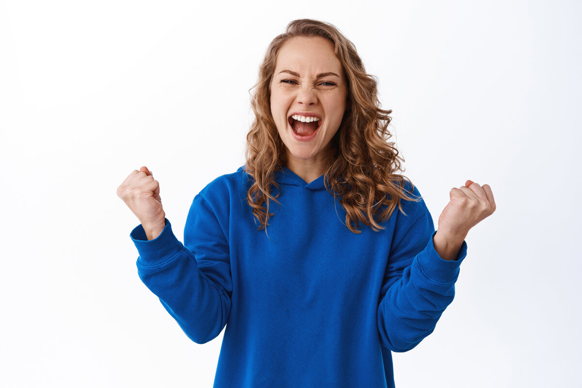 <a href="https://www.freepik.com/free-photo/successful-lucky-girl-screaming-from-joy-satisfaction-winning-celebration-triumphing-from-win-victory-standing-white-background_21499900.htm#page=2&query=%D0%BF%D0%BE%D0%B1%D0%B5%D0%B4%D0%B8%D1%82%D1%8C%20%D0%BD%D0%B5%D0%B2%D1%80%D0%BE%D0%B7&position=28&from_view=search&track=ais">Image by cookie_studio</a> on Freepik