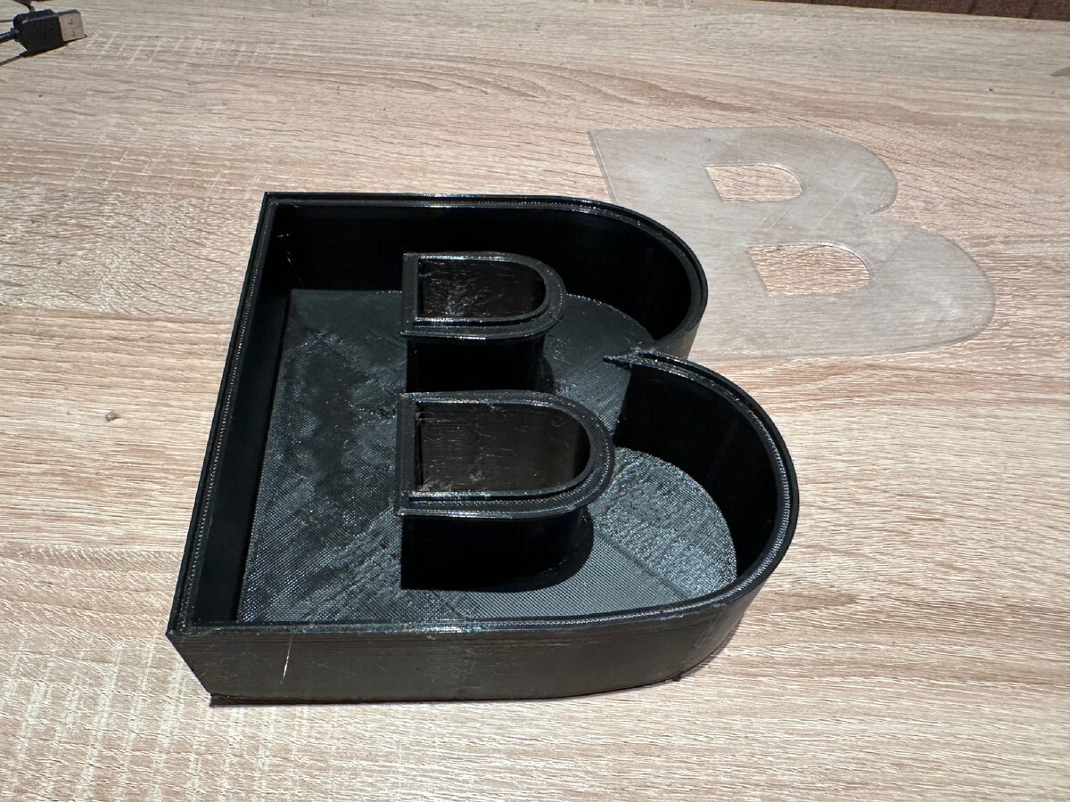 Волокнистость и неровность горизольтальных поверхностей.